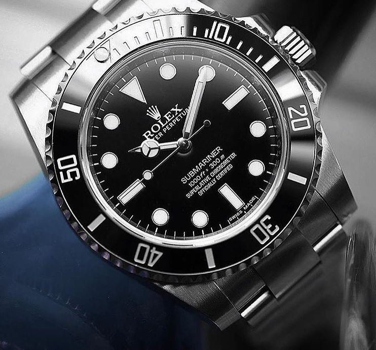Replica-Rolex-Submariner-Black-Dial-Stainless-Steel-Automatic-Mens-Watch-114060