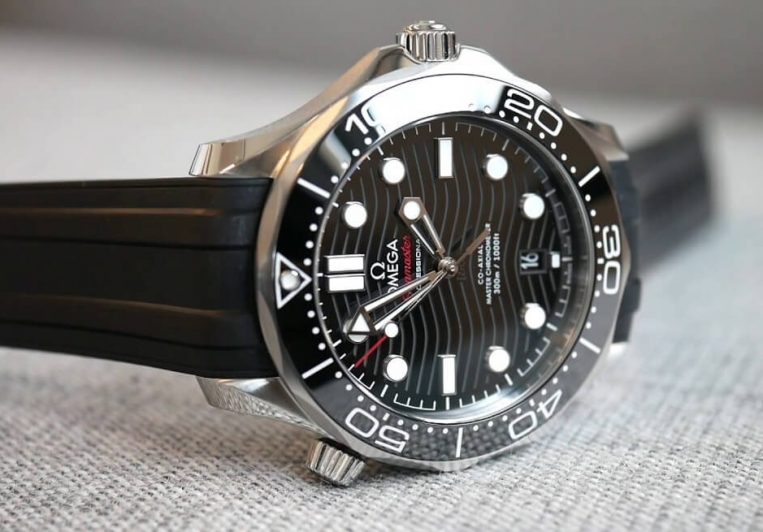 replica Omega Seamaster Diver 300M